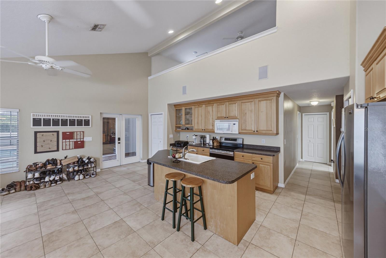 2024 LARKSPUR CT — photo 3