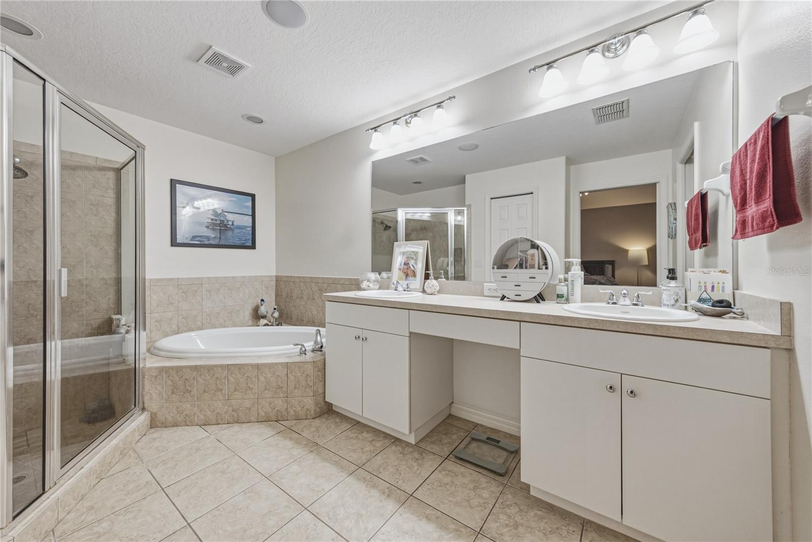 2024 LARKSPUR CT — photo 5
