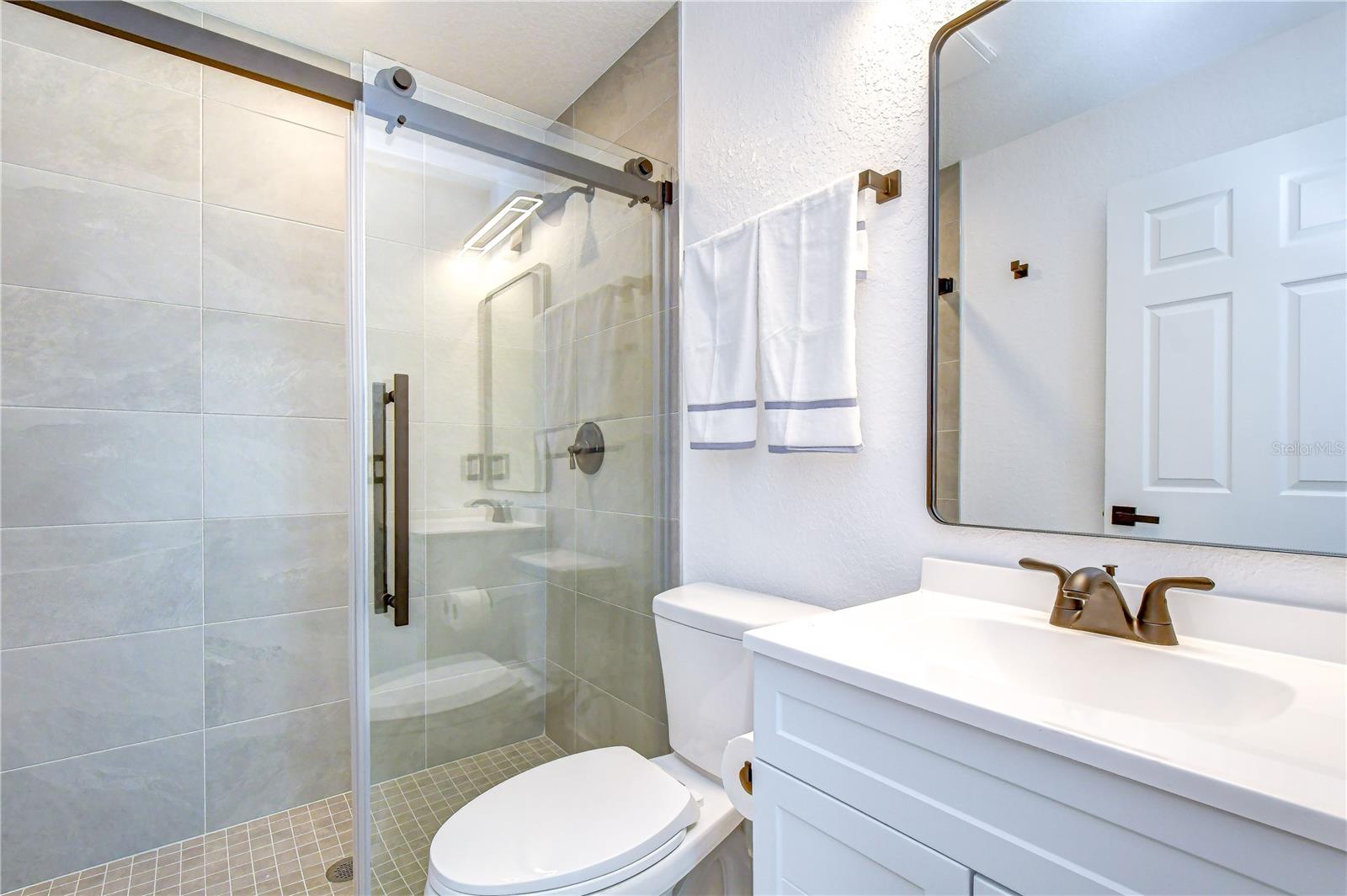 218 8TH AVENUE DR W — photo 16