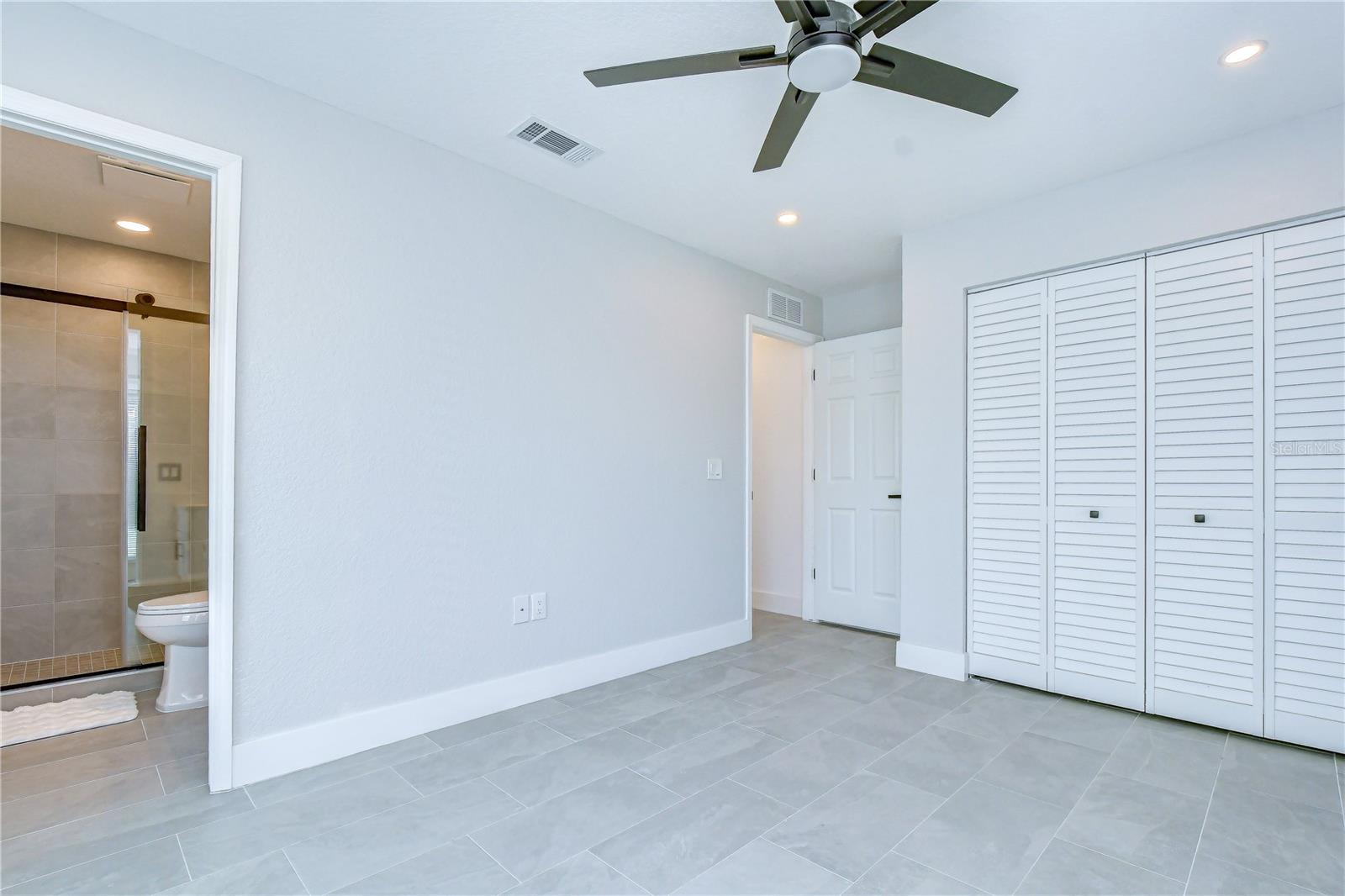 218 8TH AVENUE DR W — photo 15