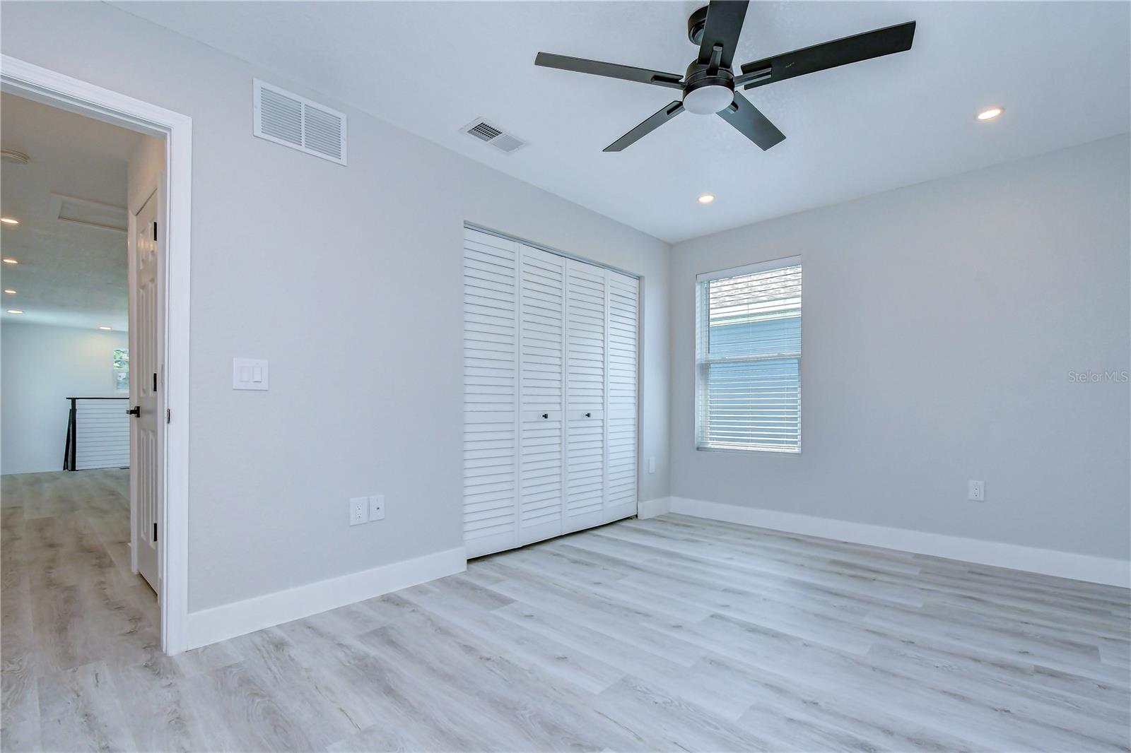 218 8TH AVENUE DR W — photo 19