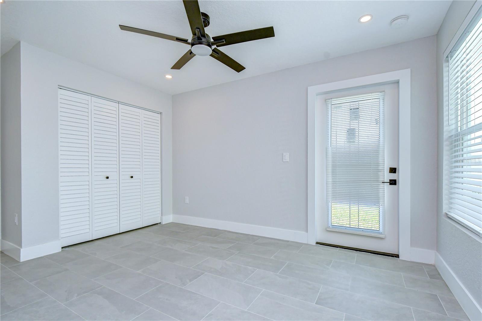 218 8TH AVENUE DR W — photo 14