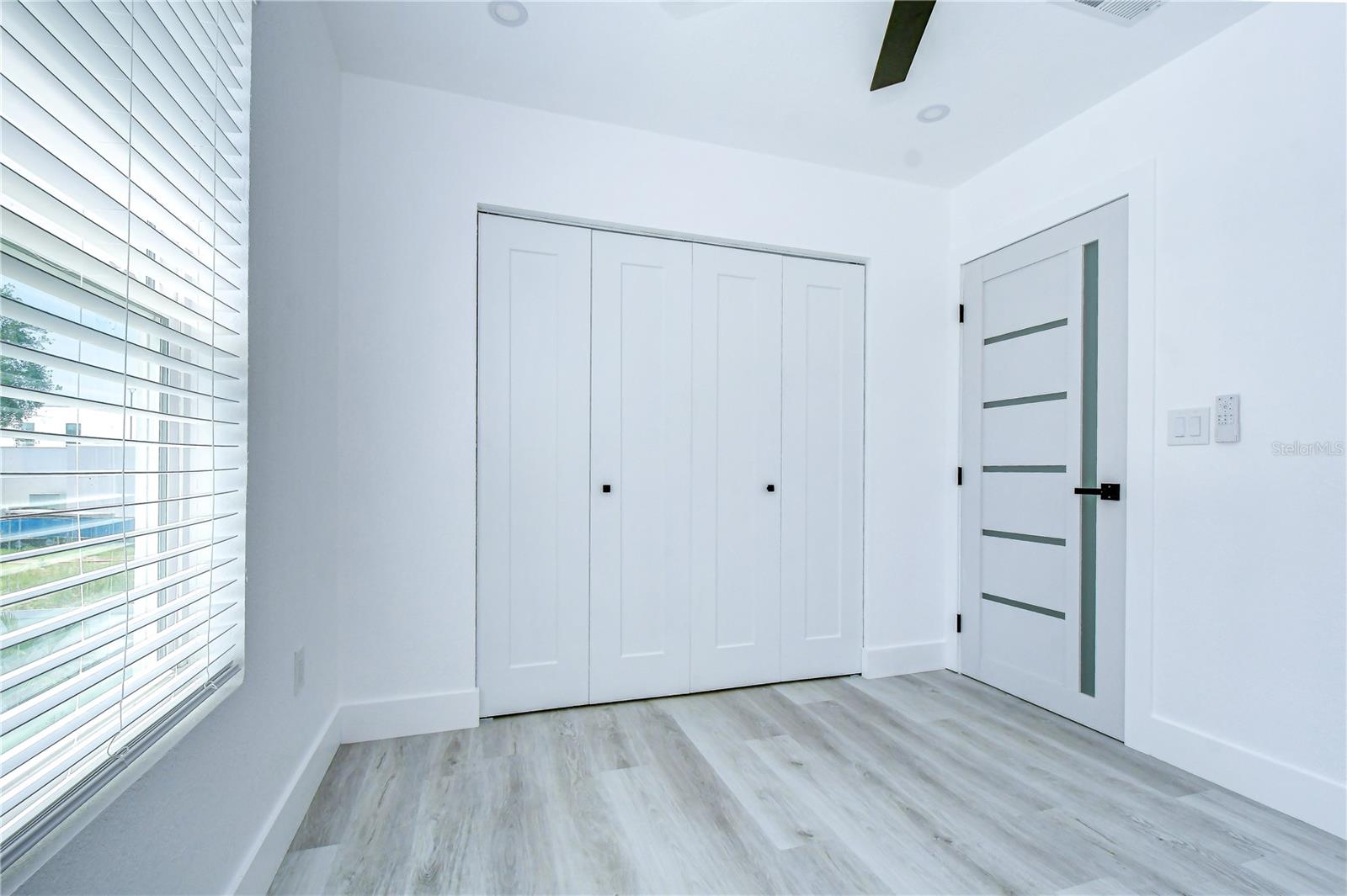 222 8TH AVENUE DR W — photo 15
