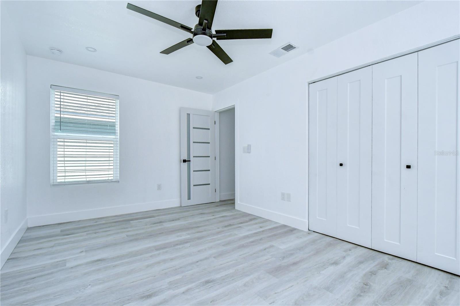 222 8TH AVENUE DR W — photo 17