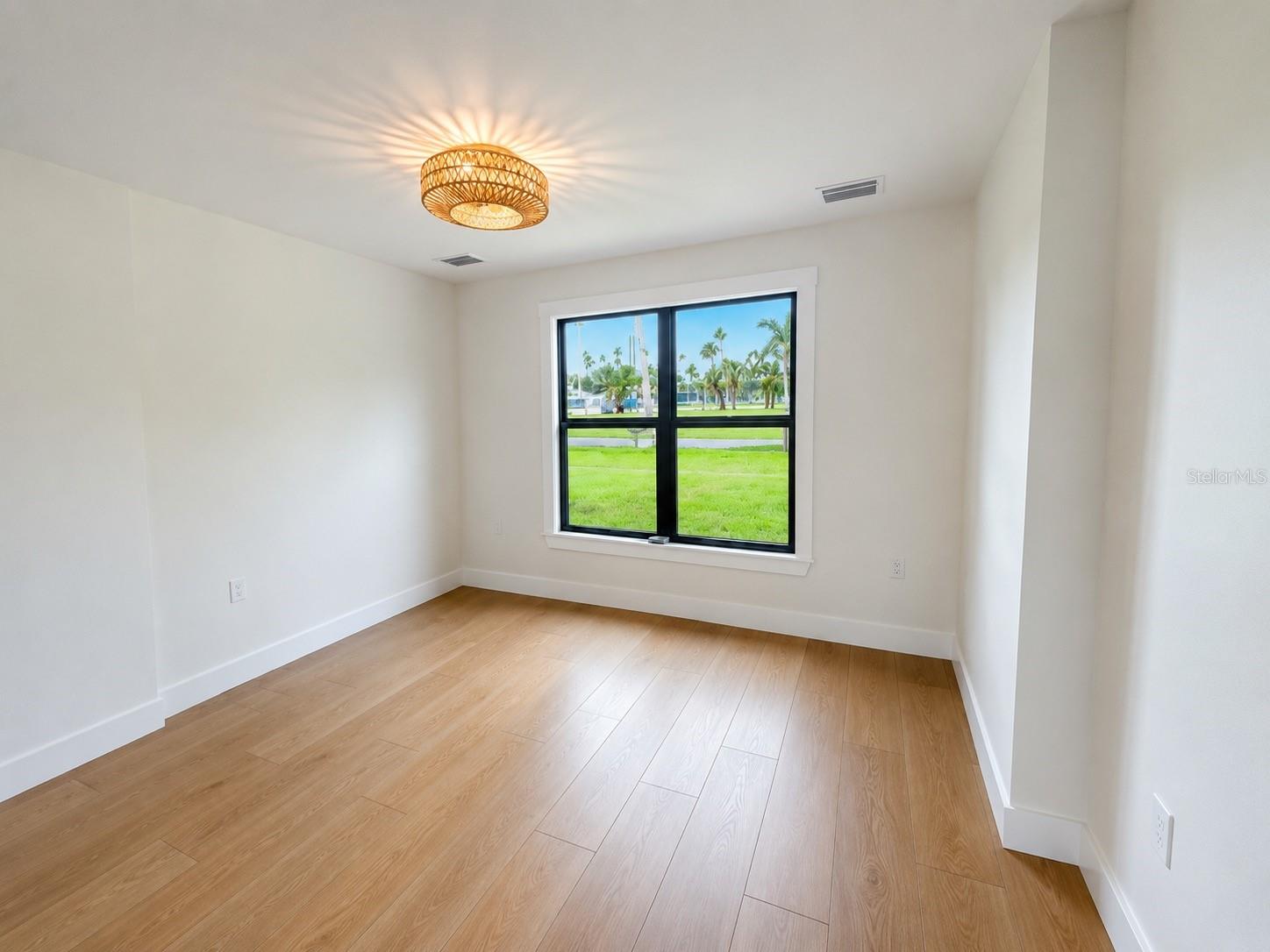 3219 E DEBAZAN AVE — photo 13