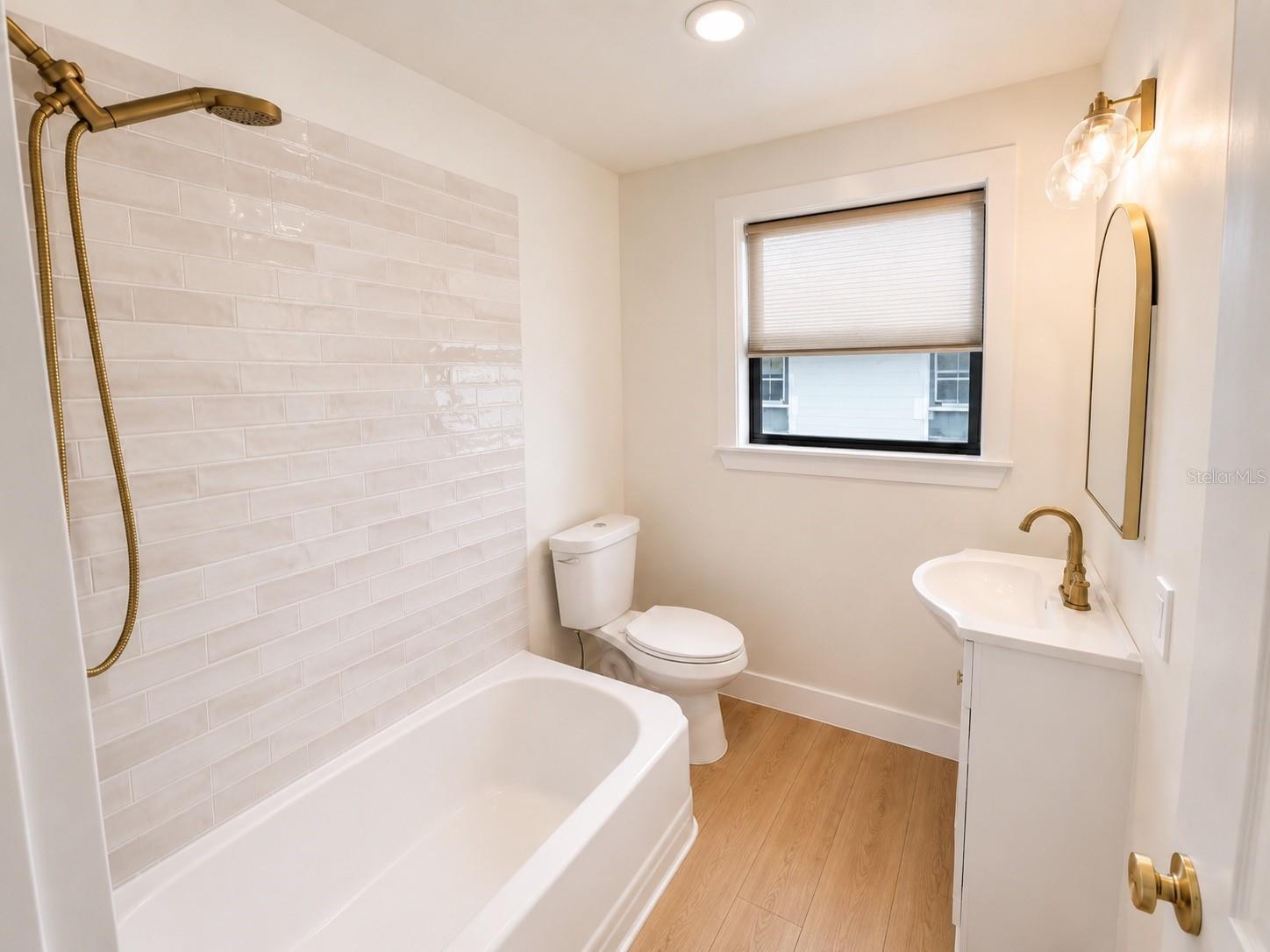 3219 E DEBAZAN AVE — photo 8