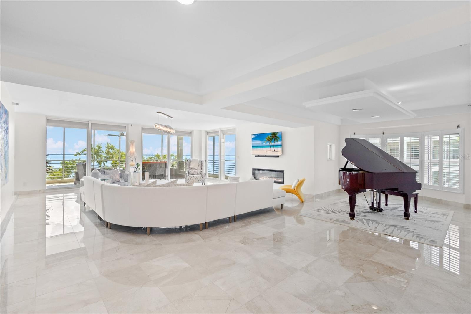 2450 HARBOURSIDE DR #244 — photo 4