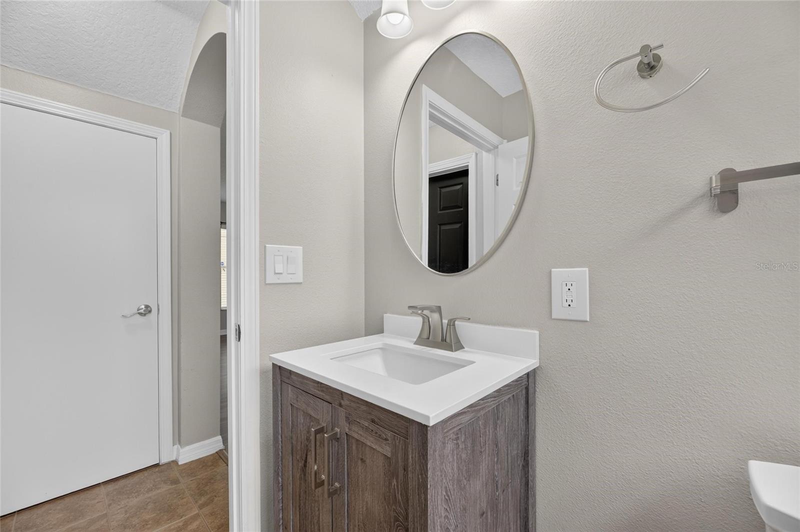 7842 CARRIAGE POINTE DR — photo 14
