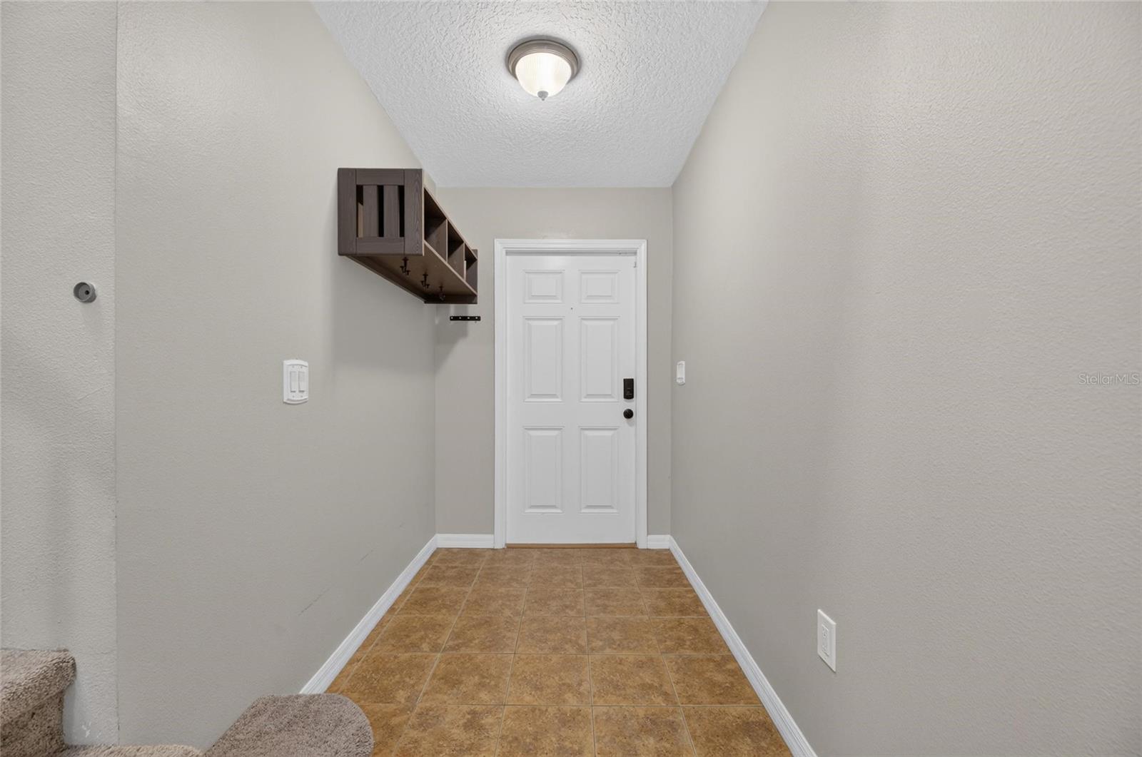 7842 CARRIAGE POINTE DR — photo 5