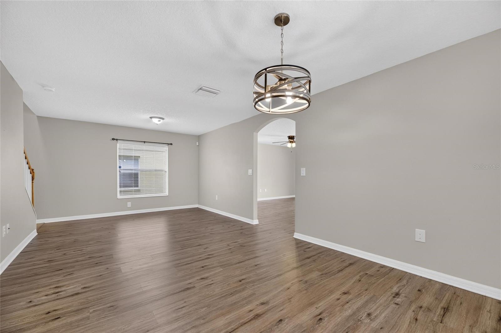 7842 CARRIAGE POINTE DR — photo 10
