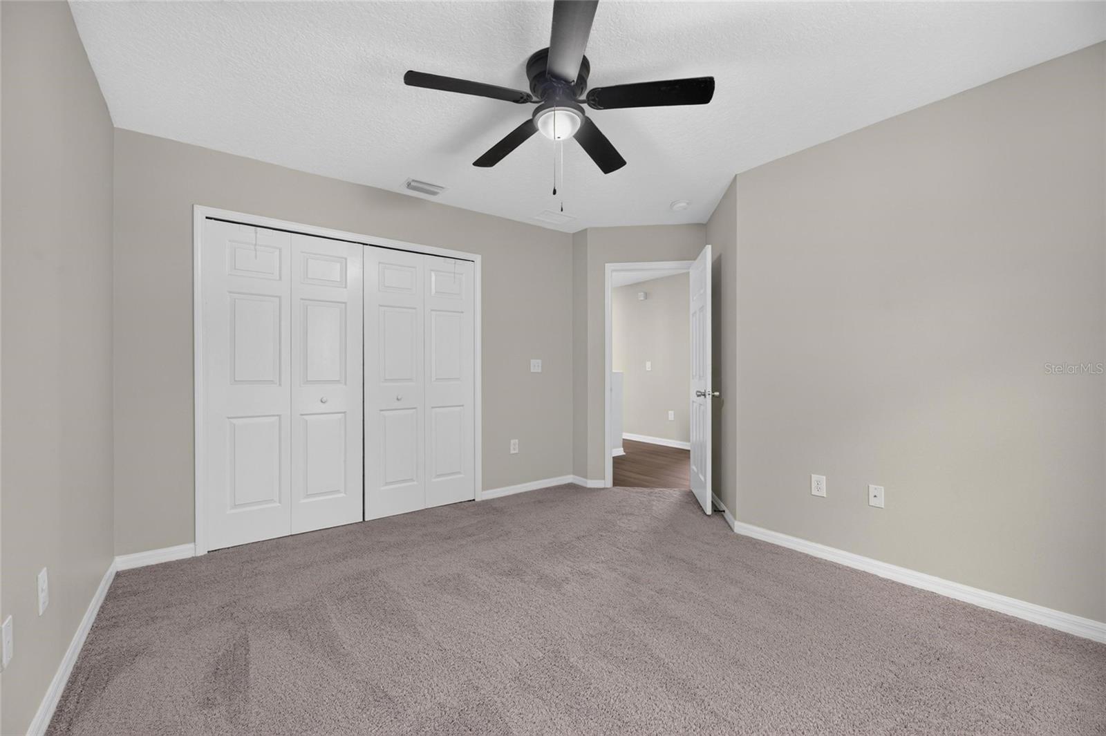 7842 CARRIAGE POINTE DR — photo 31
