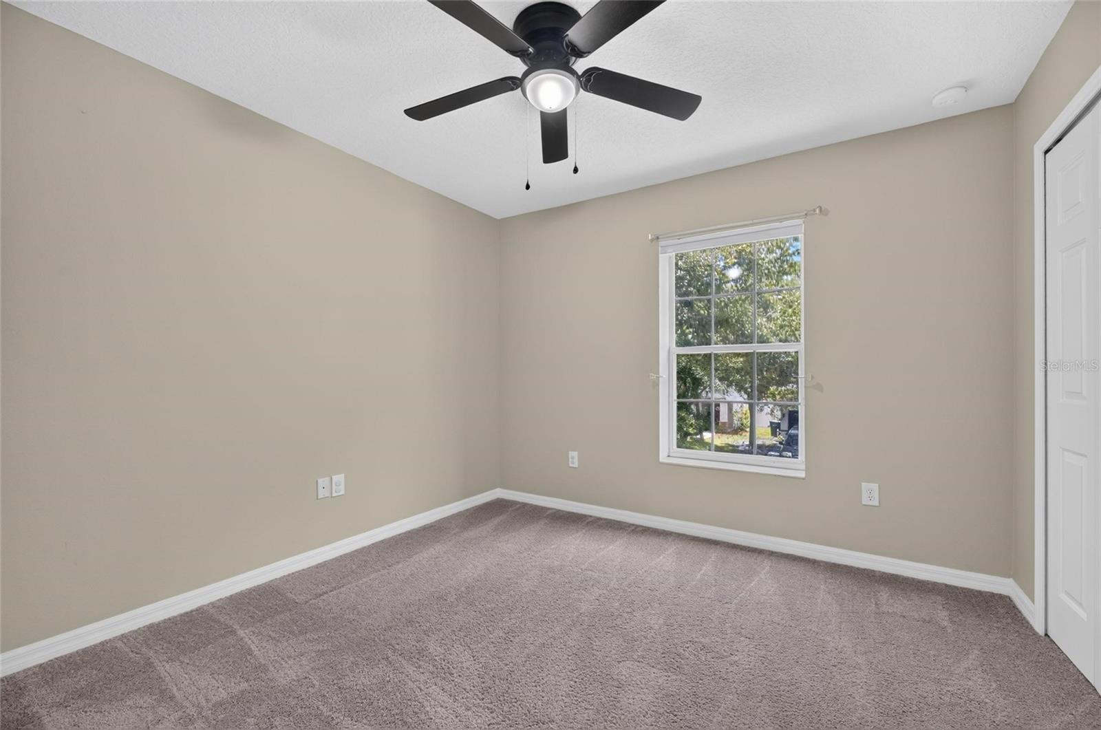 7842 CARRIAGE POINTE DR — photo 26