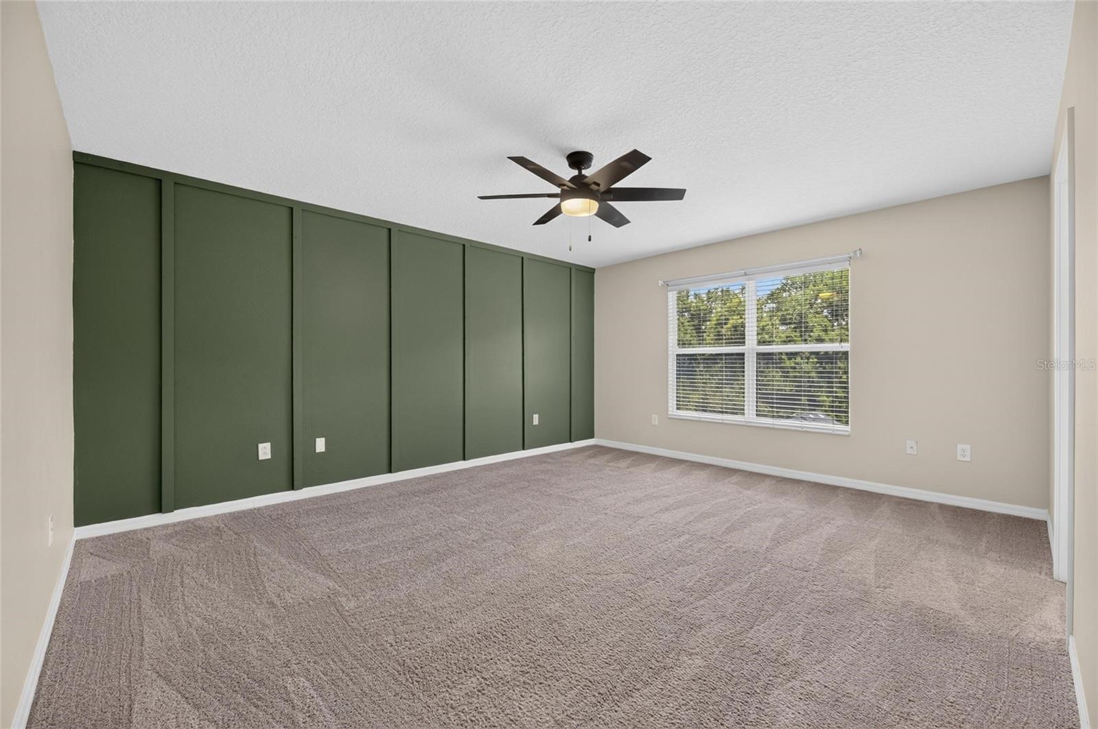 7842 CARRIAGE POINTE DR — photo 38