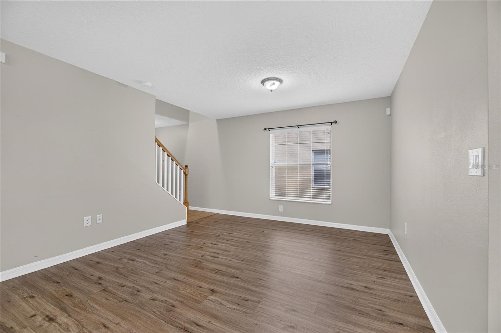 7842 CARRIAGE POINTE DR — photo 11