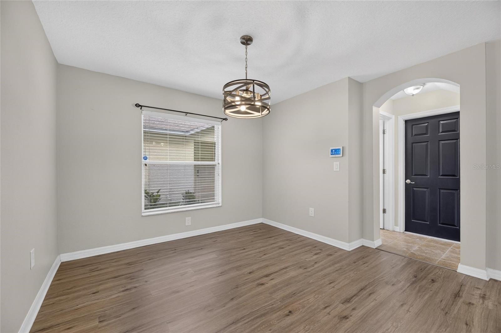 7842 CARRIAGE POINTE DR — photo 12