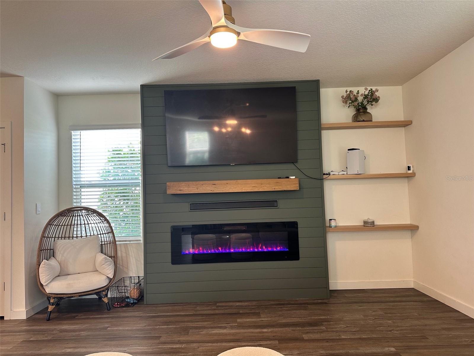 17111 BARNWOOD PL — photo 10