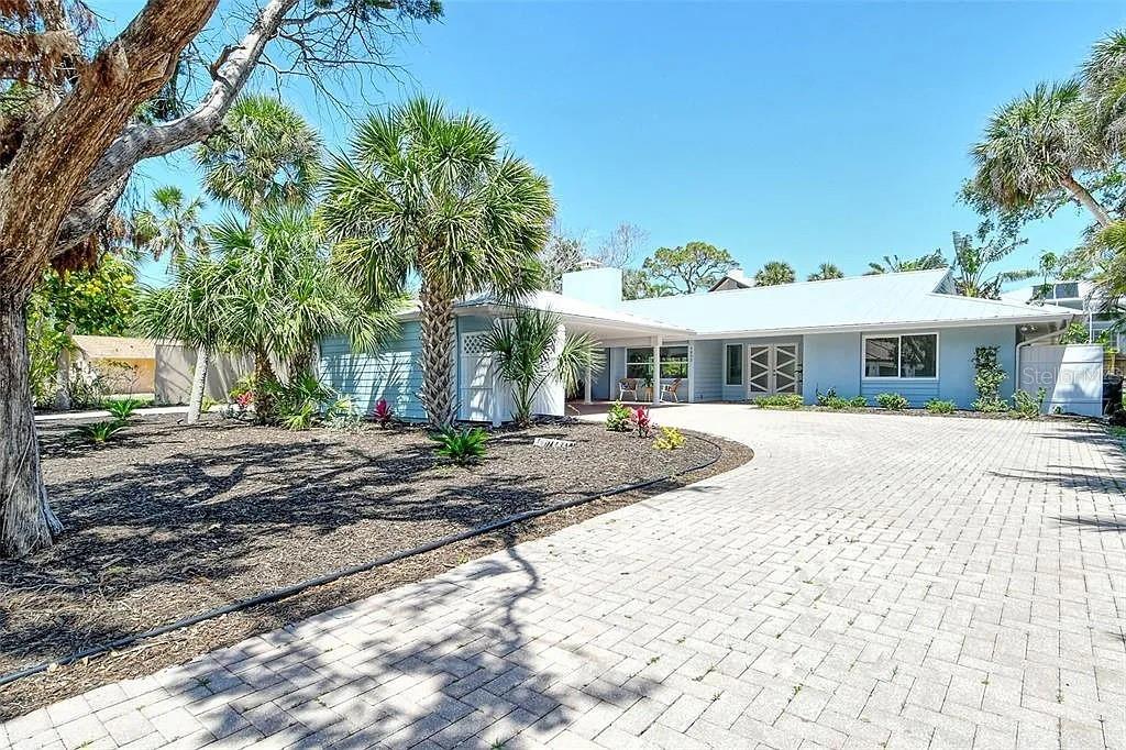 4852 FEATHERBED LN — photo 2