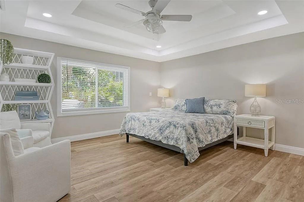 4852 FEATHERBED LN — photo 26