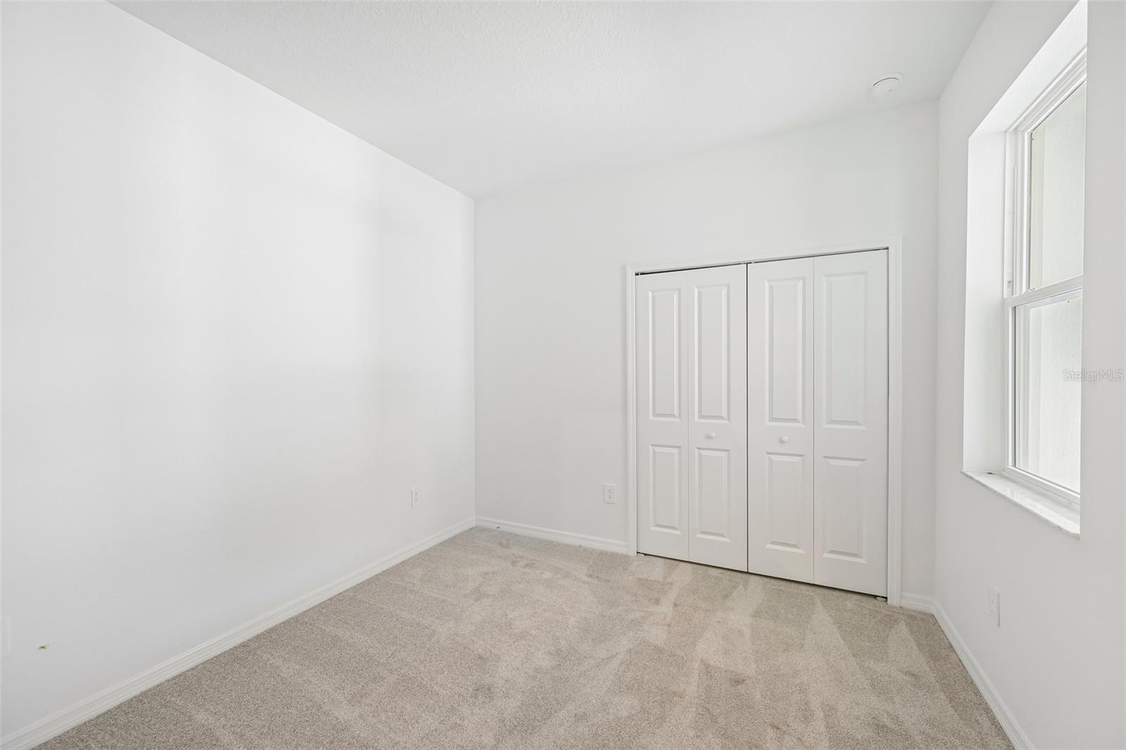9026 LEEWARD DR — photo 13