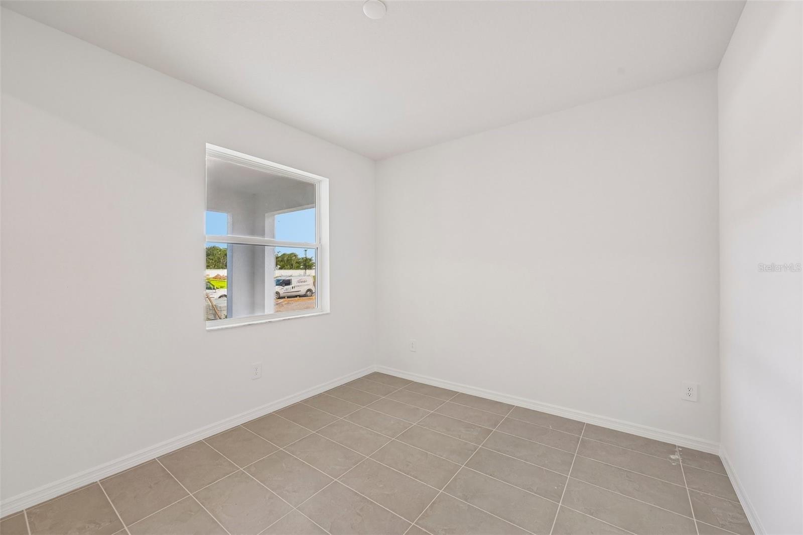 9026 LEEWARD DR — photo 15
