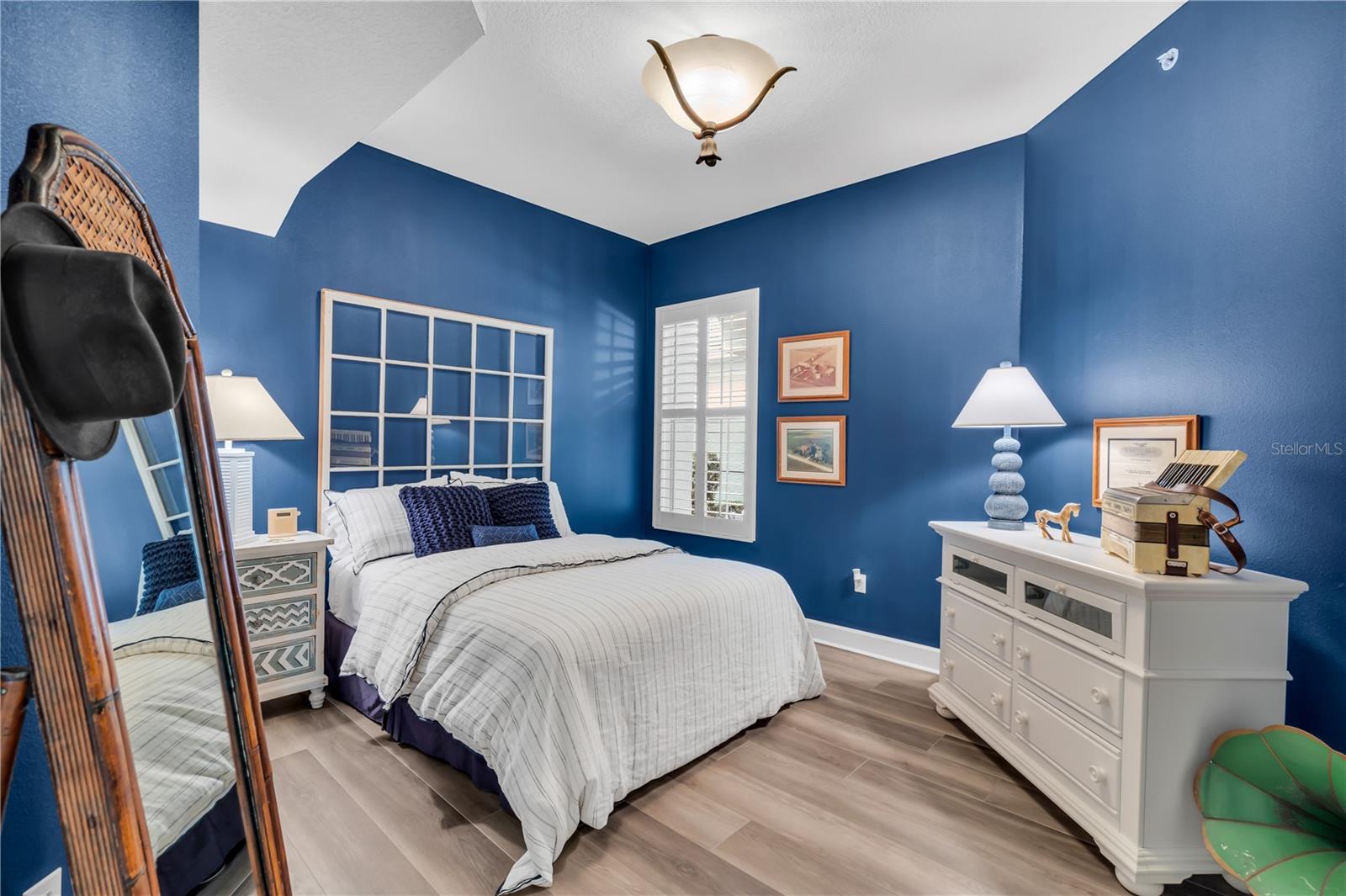 5204 BOUCHARD CIR #102 — photo 16