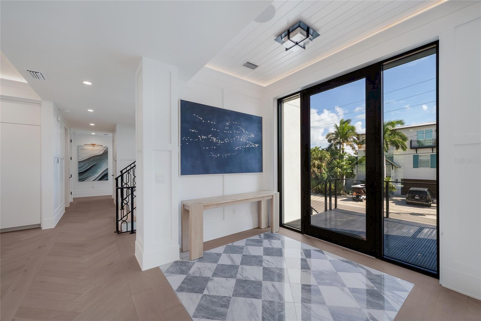 703 S BAY BLVD — photo 9