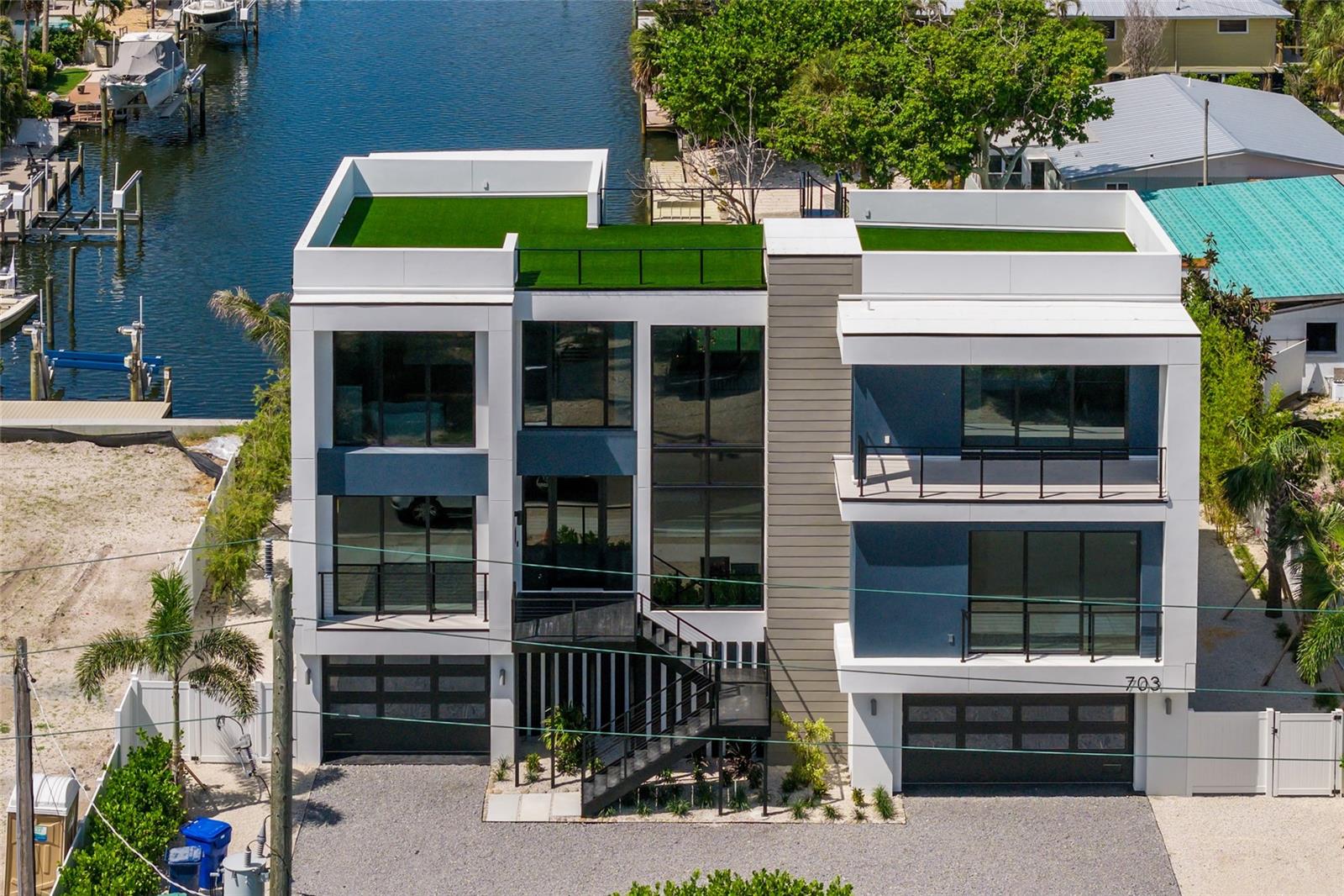 703 S BAY BLVD — photo 4