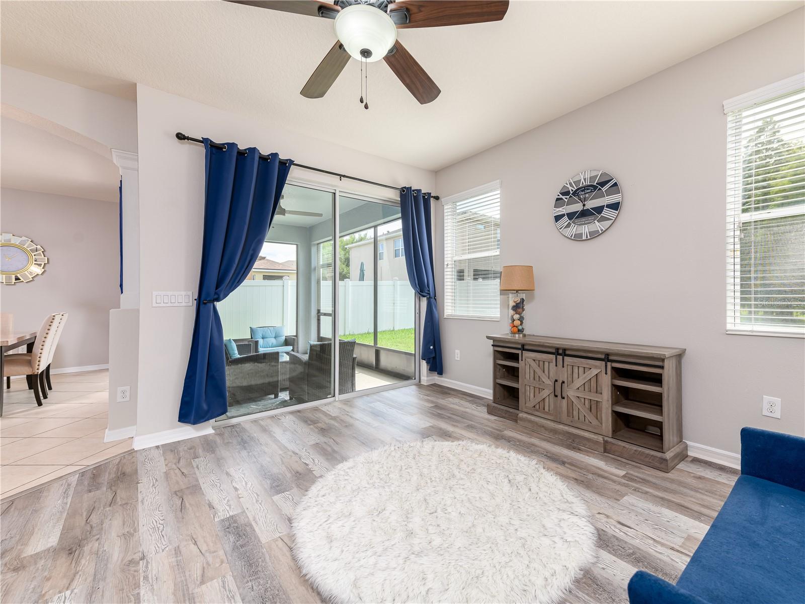 12833 GENEVA GLADE DR — photo 17