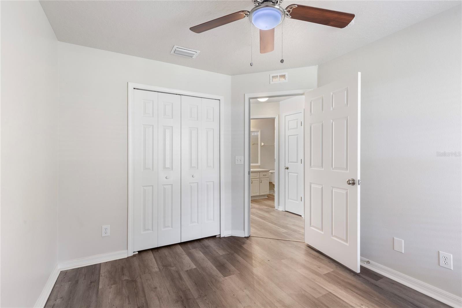 7456 OXFORD GARDEN CIR — photo 11