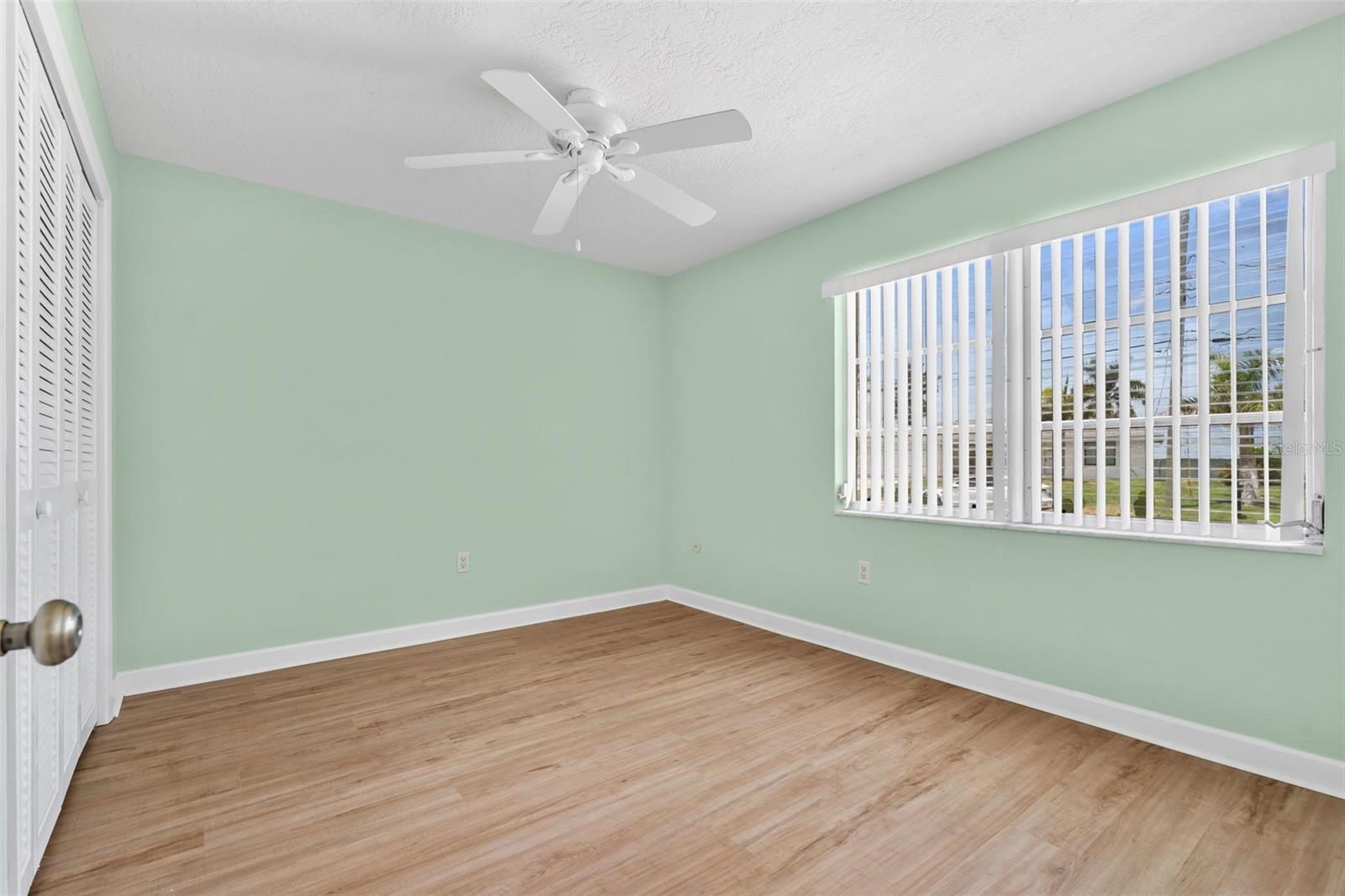 4608 ARLINGTON RD — photo 23