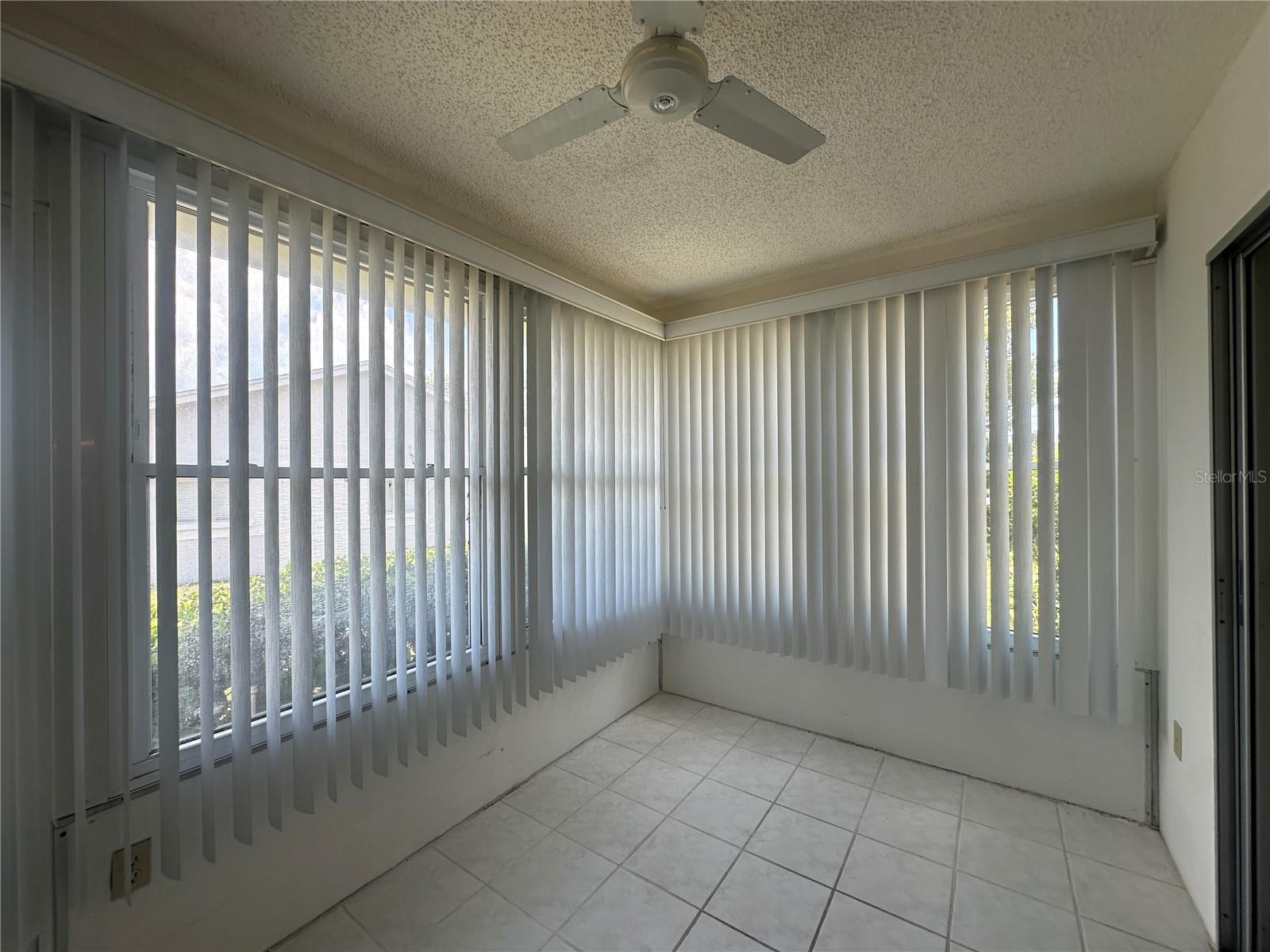 12423 DEARBORN DR #E — photo 21