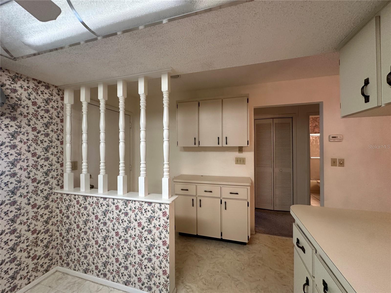 12423 DEARBORN DR #E — photo 10