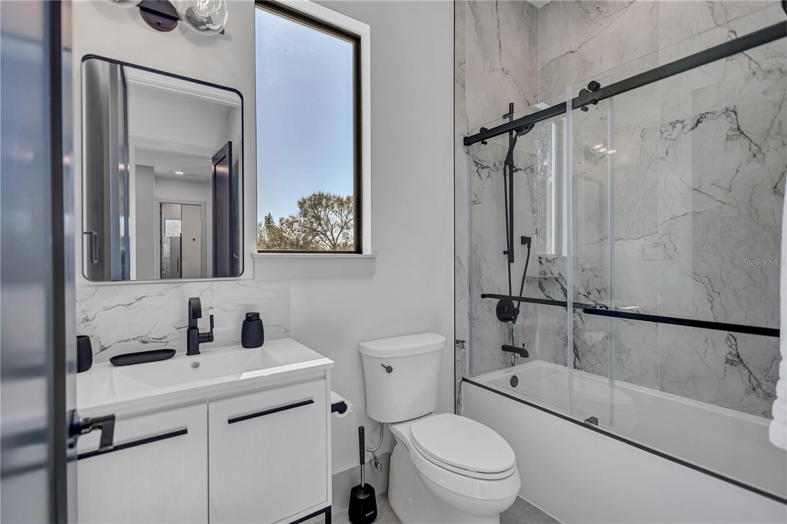 275 LIME CIR — photo 24
