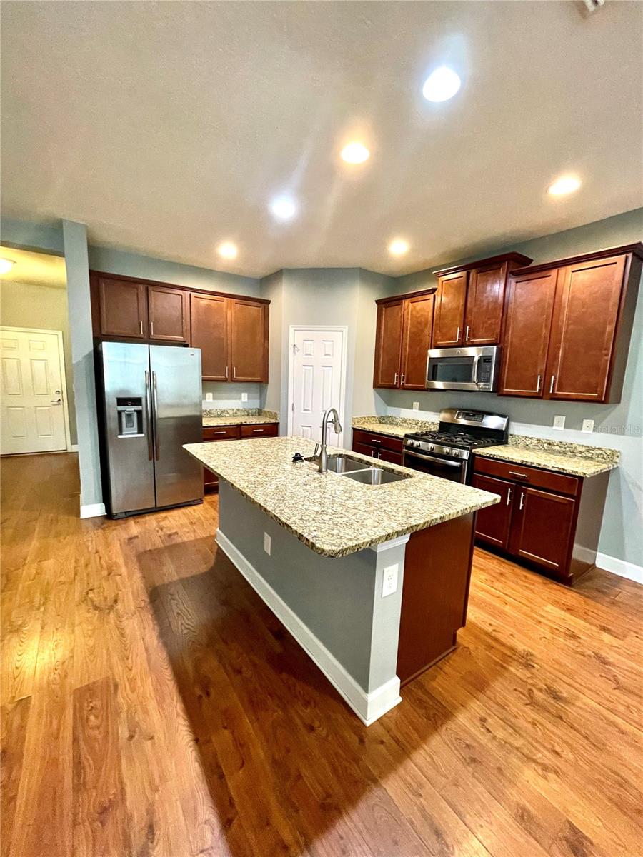 21648 SOUTHERN CHARM DR — photo 61