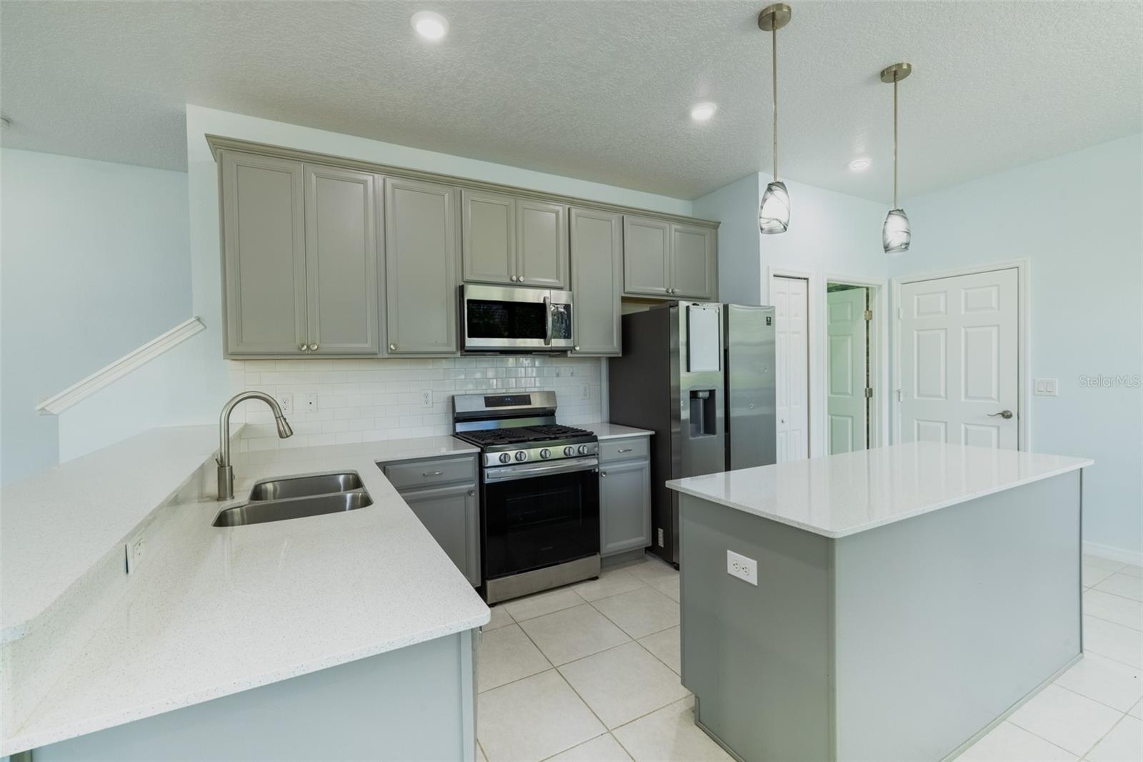 5732 SPOTTED HARRIER WAY — photo 8