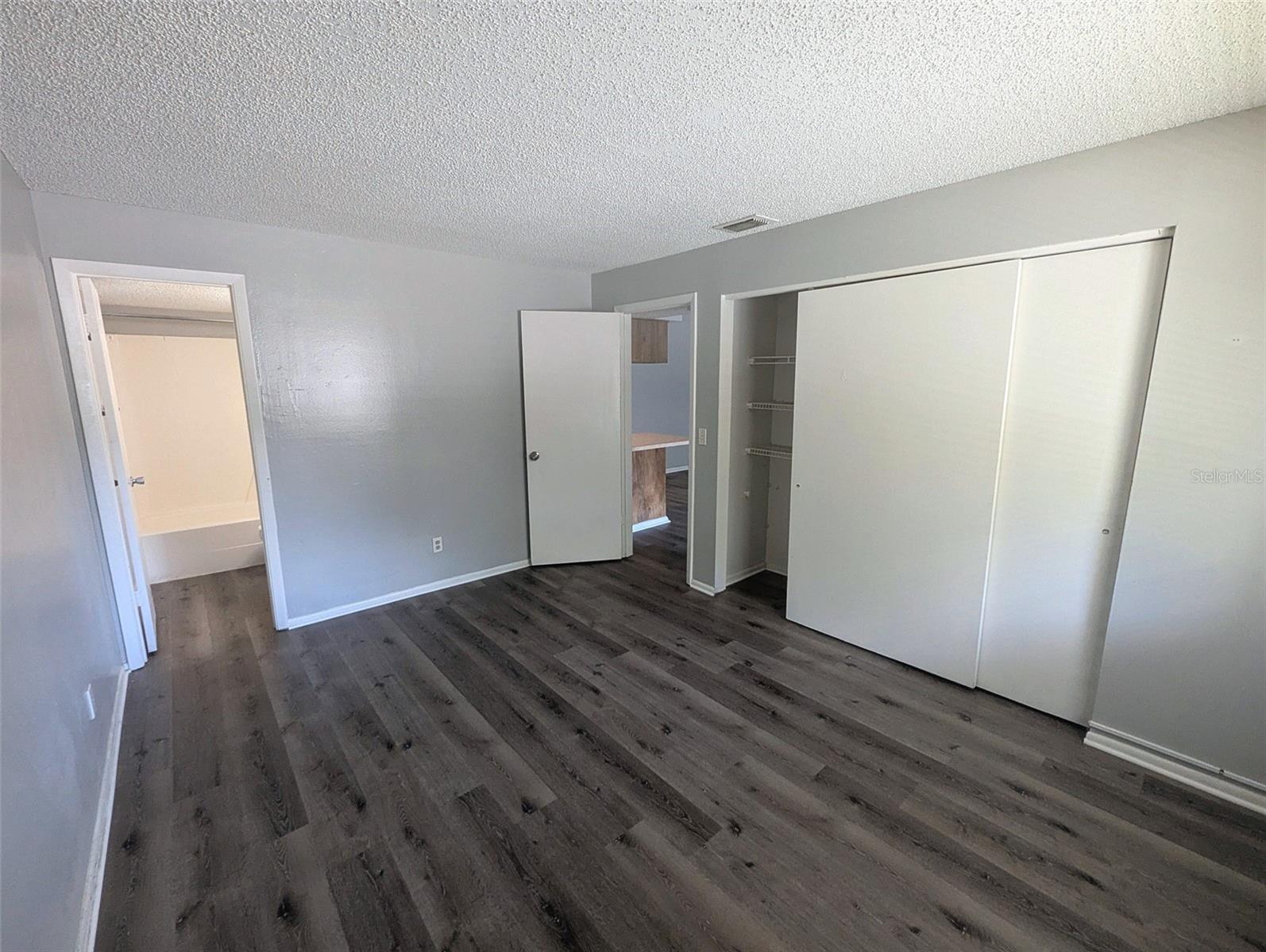 228 THORN TREE PL #228 — photo 19