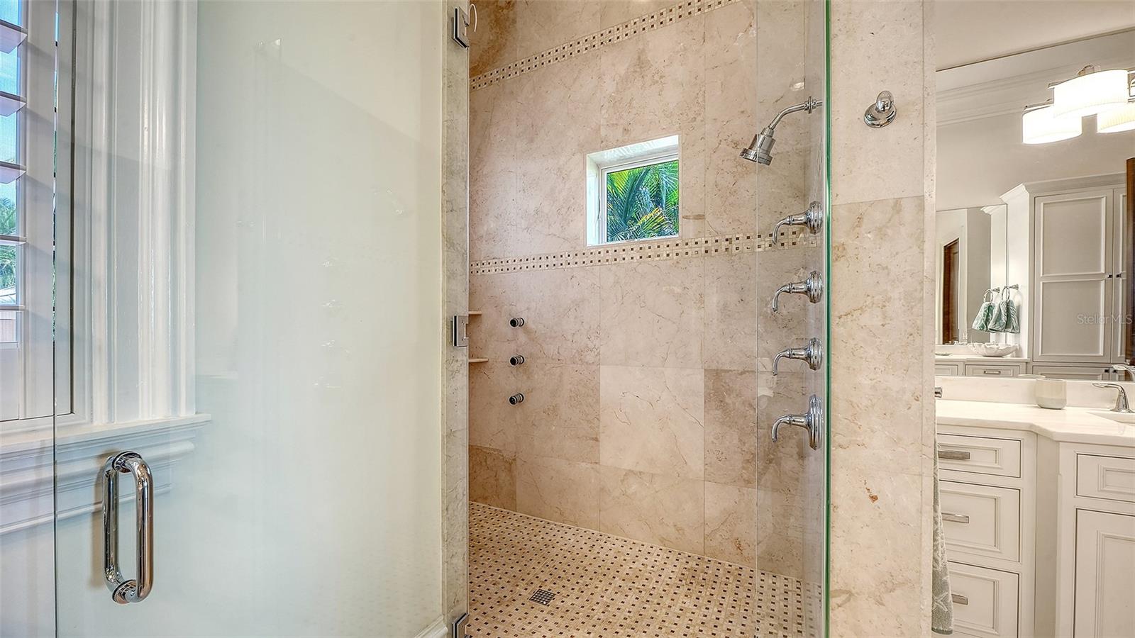 1435 WESTWAY DR — photo 40