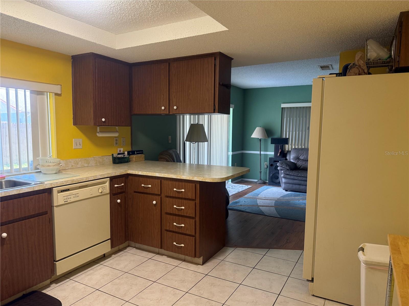 4238 PINEFIELD AVE — photo 12