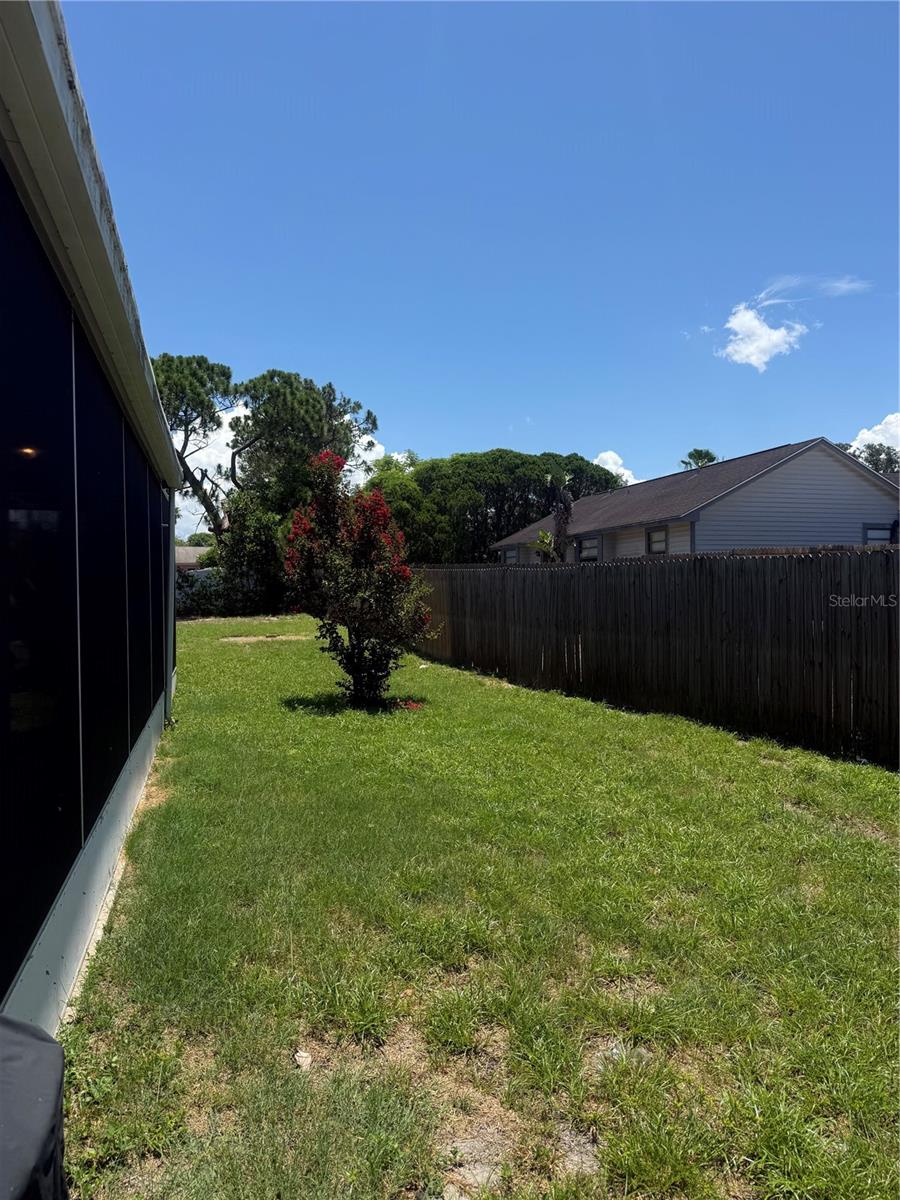4238 PINEFIELD AVE — photo 55