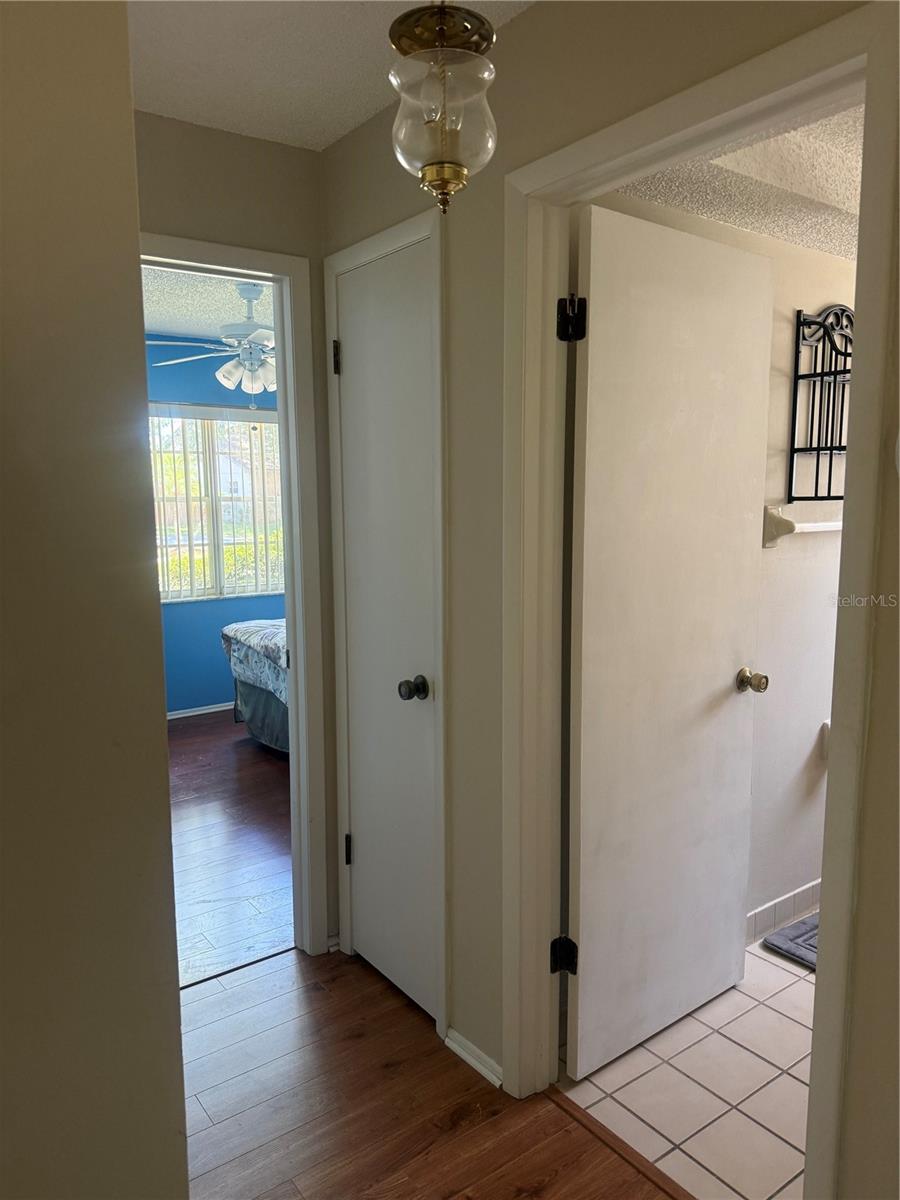 4238 PINEFIELD AVE — photo 27