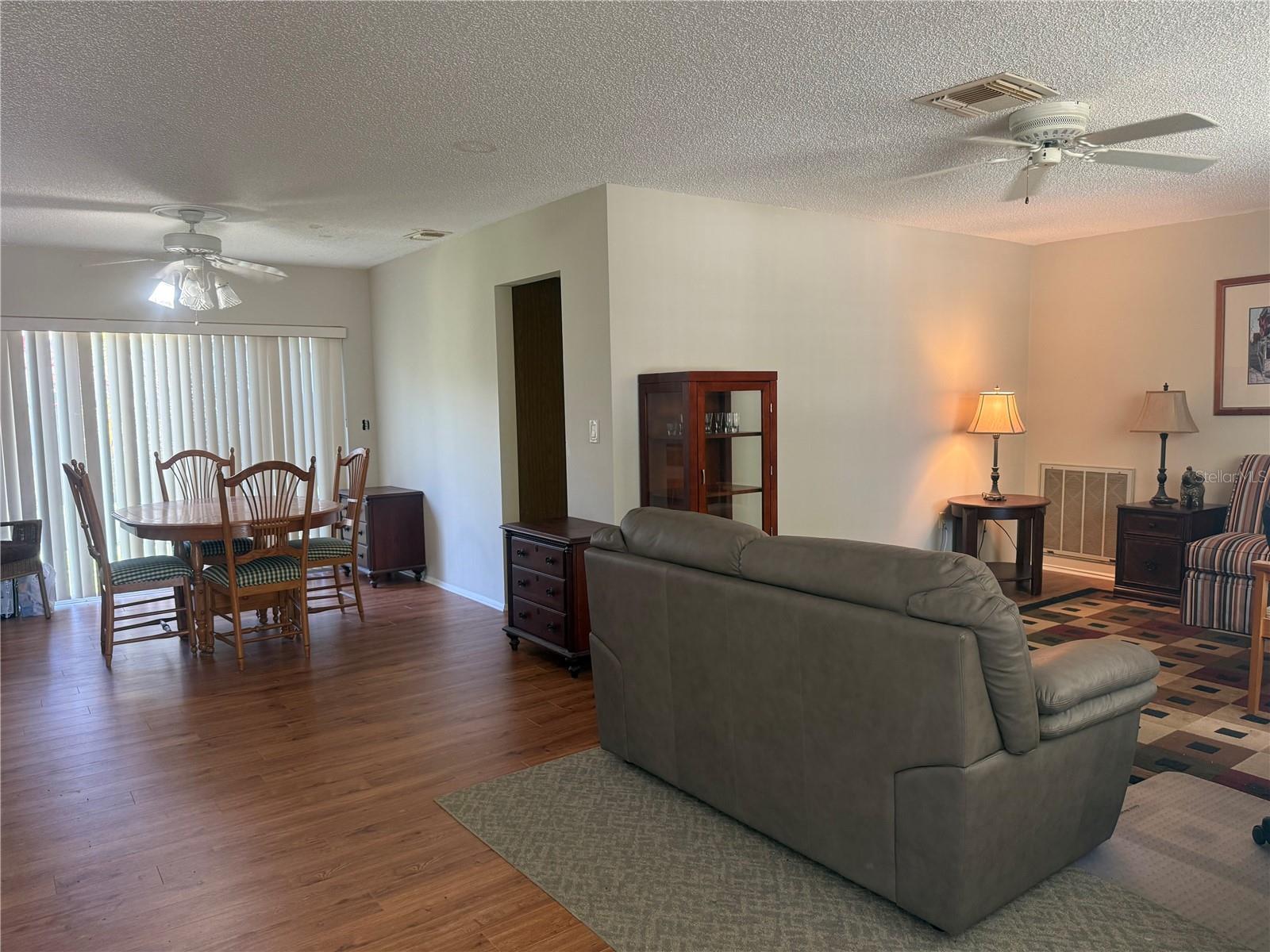 4238 PINEFIELD AVE — photo 5