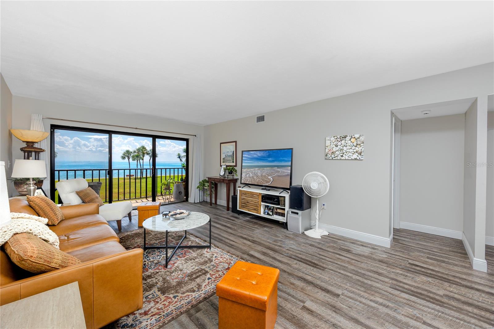 7530 SUNSHINE SKYWAY LN S #115 — photo 2