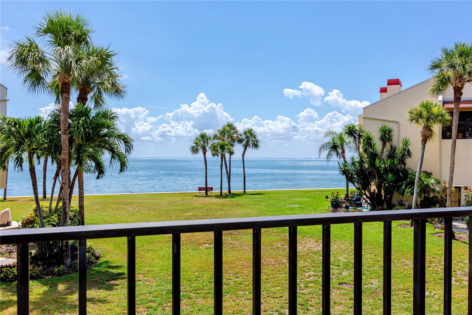 7530 SUNSHINE SKYWAY LN S #115 — photo 5