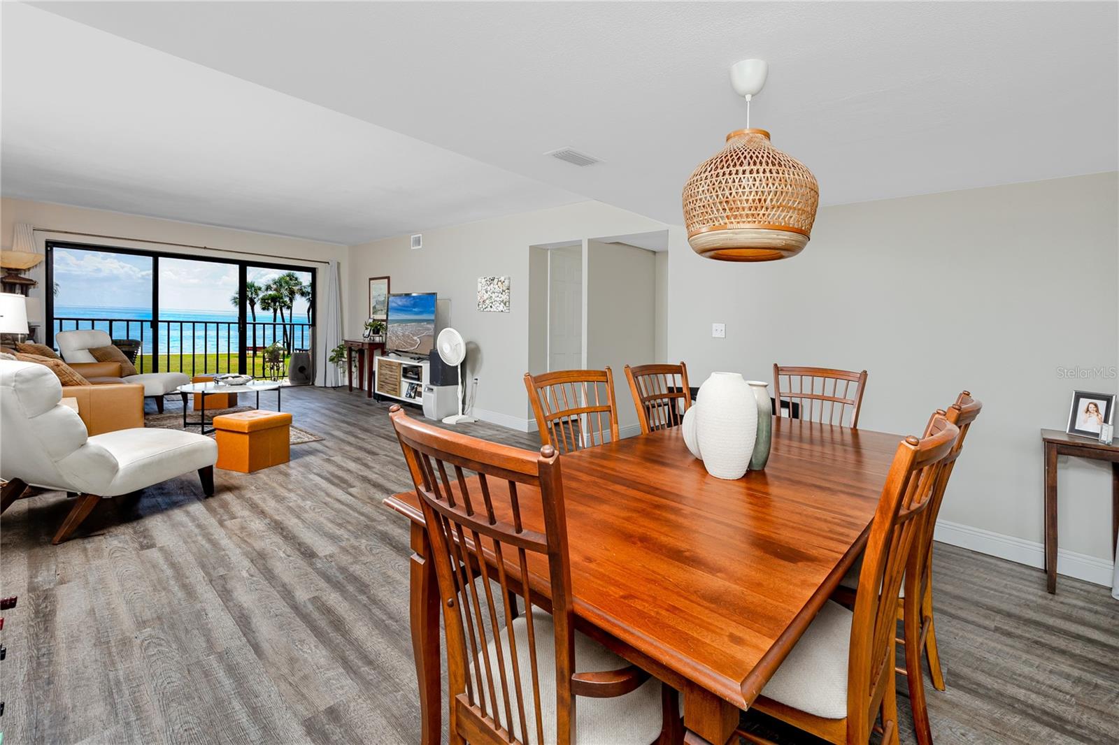 7530 SUNSHINE SKYWAY LN S #115 — photo 8