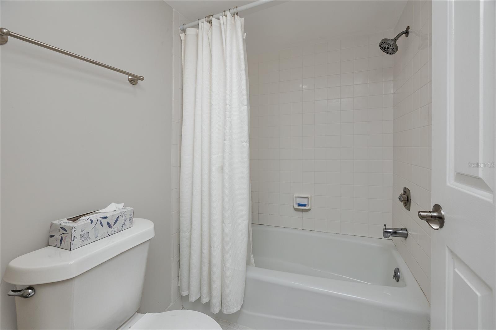 7530 SUNSHINE SKYWAY LN S #115 — photo 20