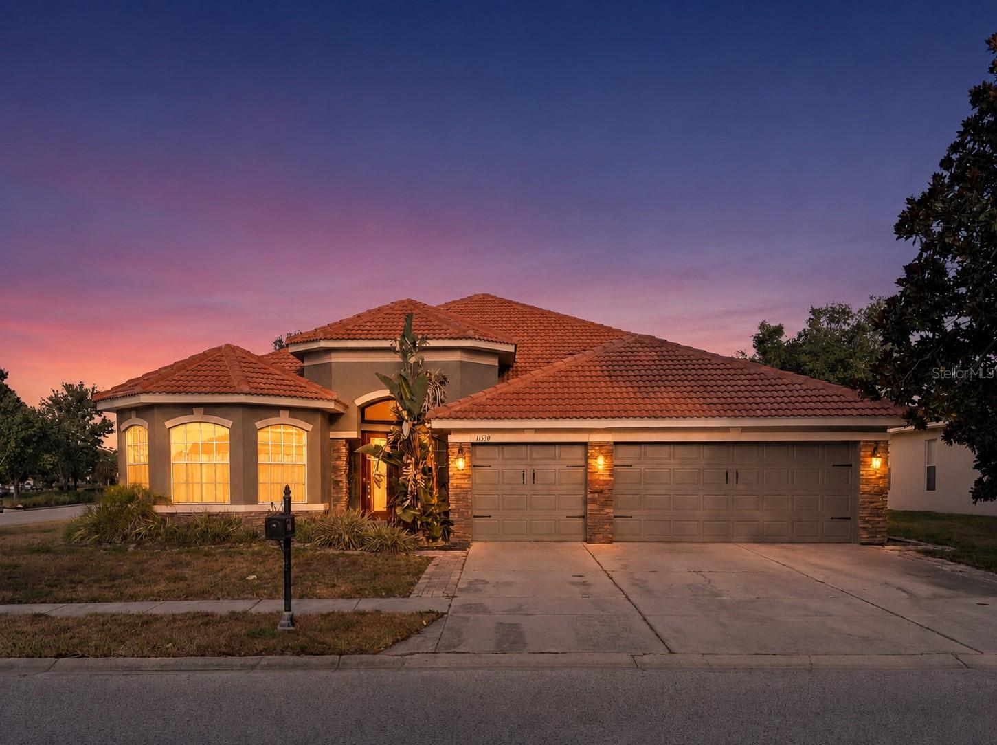 11530 OYSTER BAY CIR — photo 43