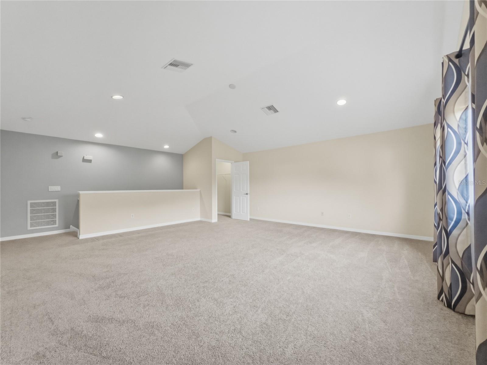 11530 OYSTER BAY CIR — photo 29