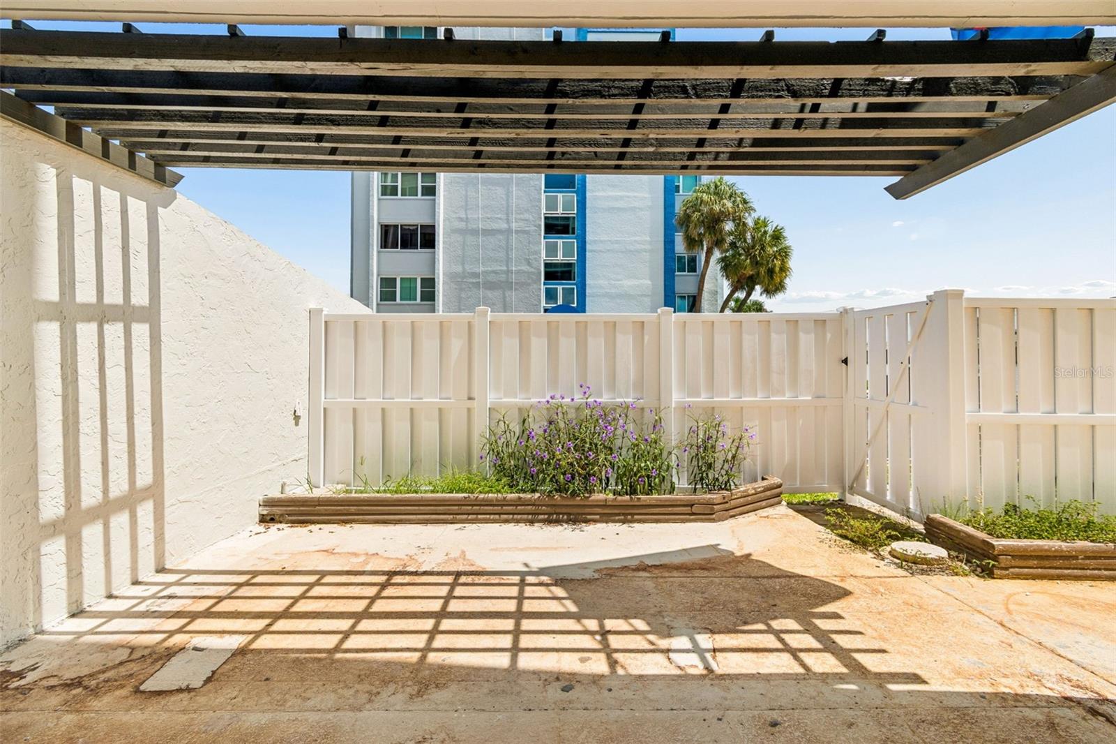 450 TREASURE ISLAND CSWY #106 — photo 26