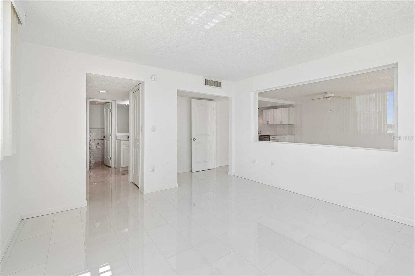 450 TREASURE ISLAND CSWY #106 — photo 16
