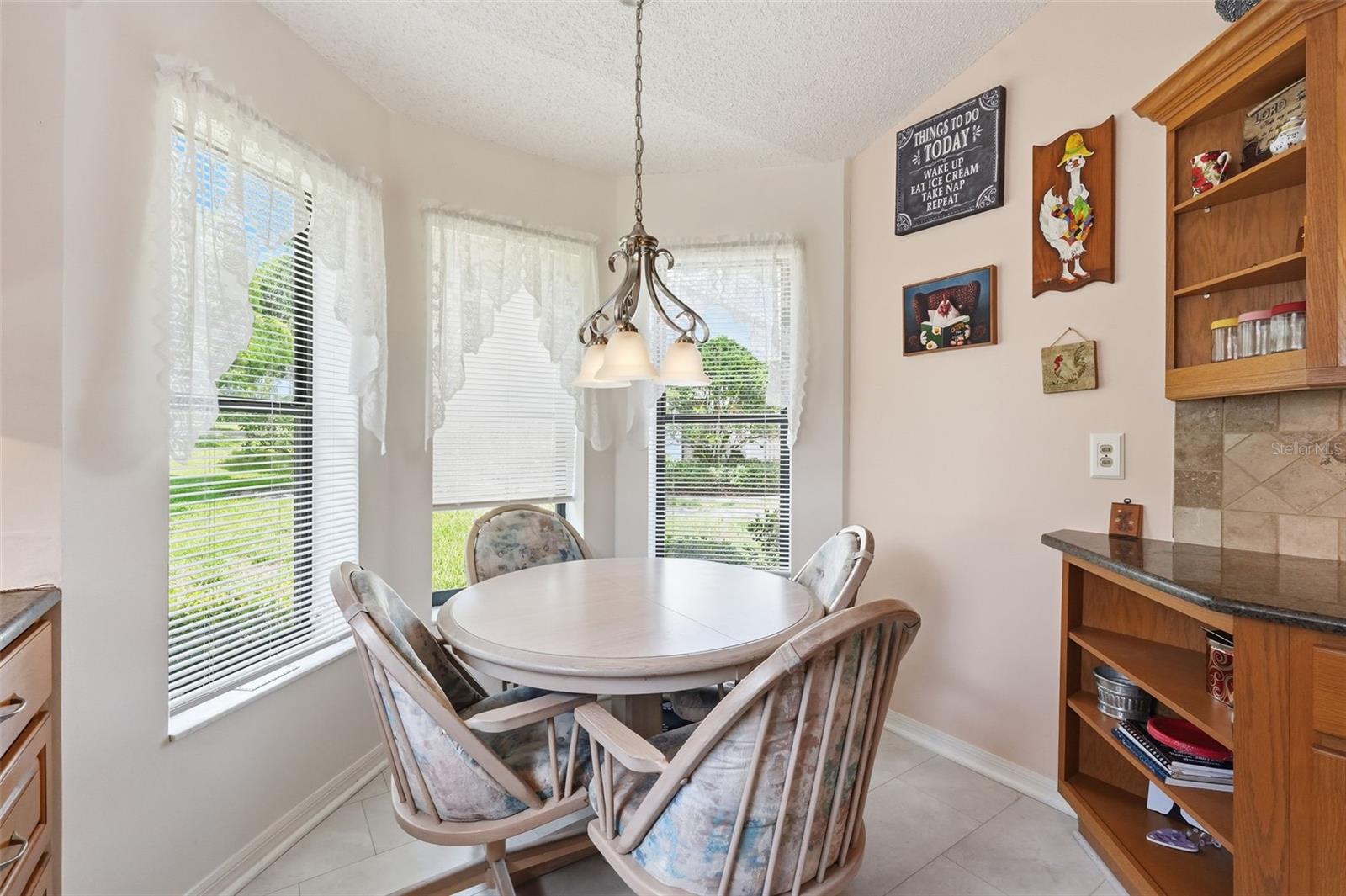 3254 LORI LN — photo 17